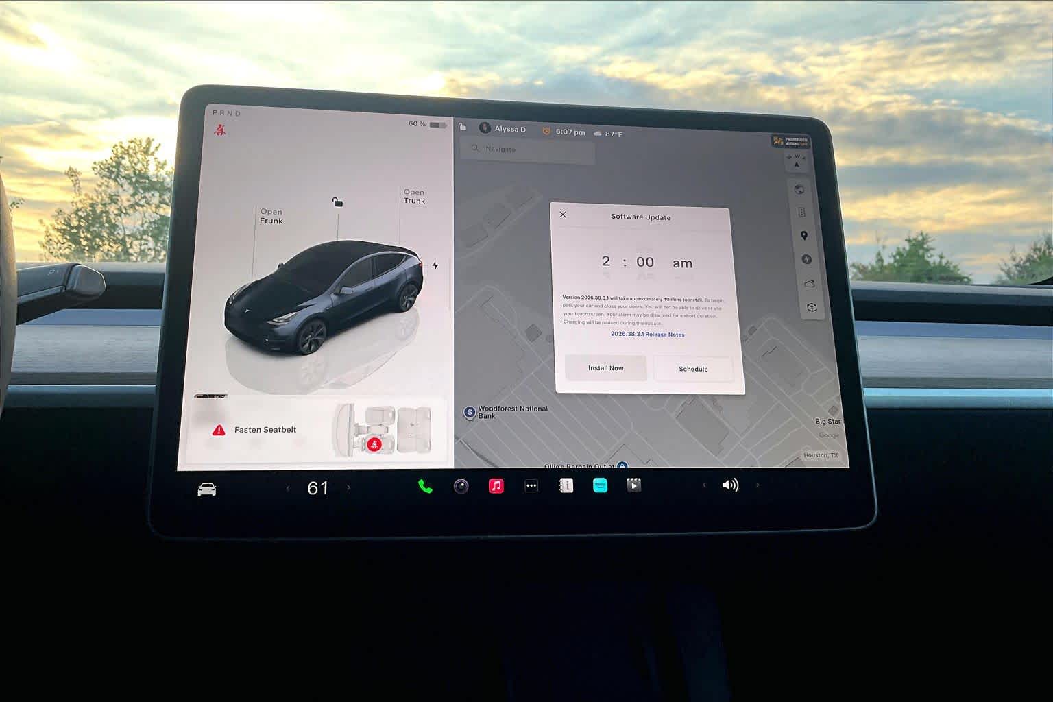 2025 Tesla Model Y photo 28 of 29
