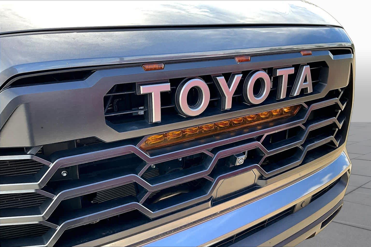 2025 Toyota Sequoia photo 30 of 37