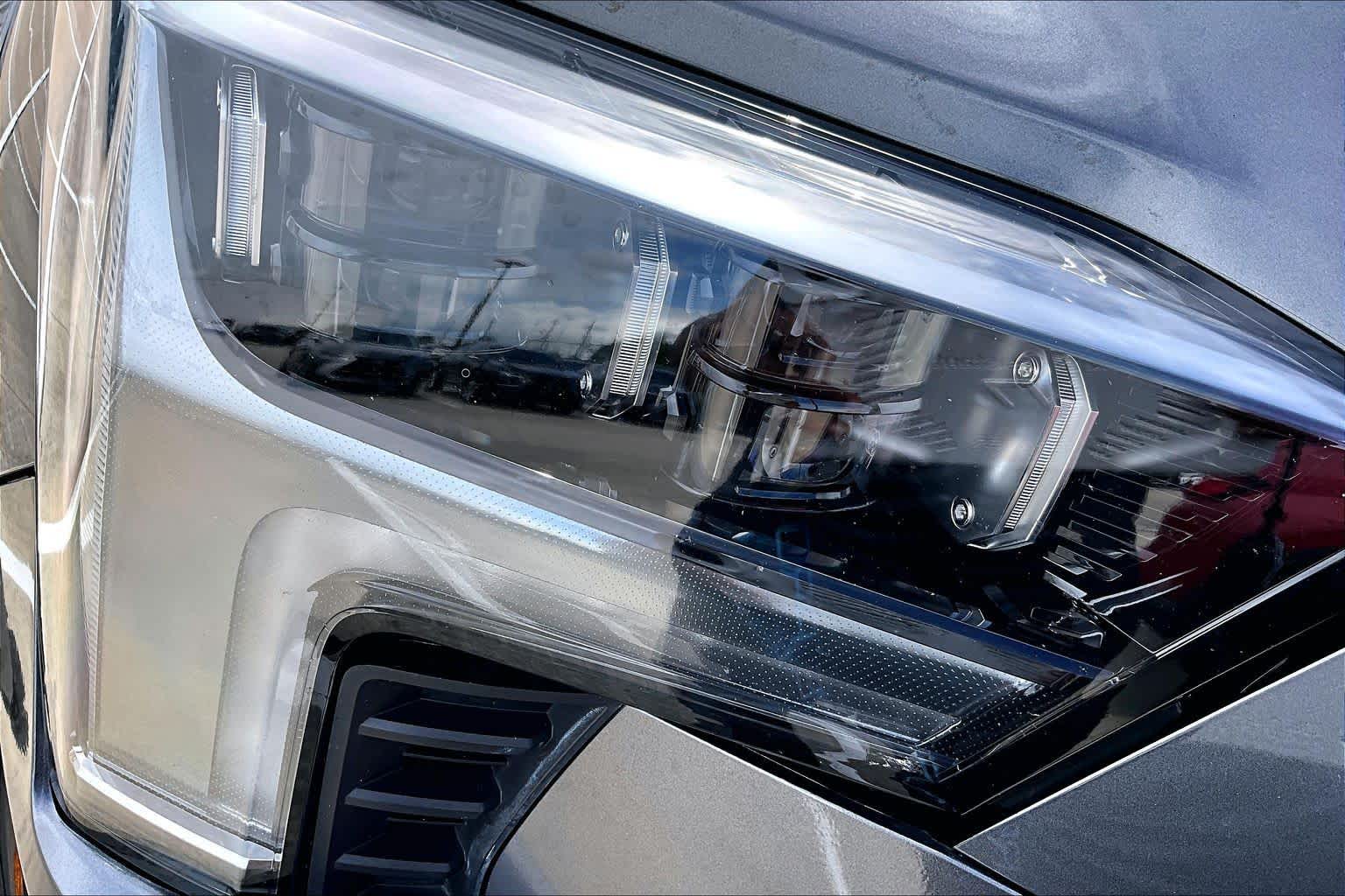 2025 Toyota Sequoia photo 28 of 37