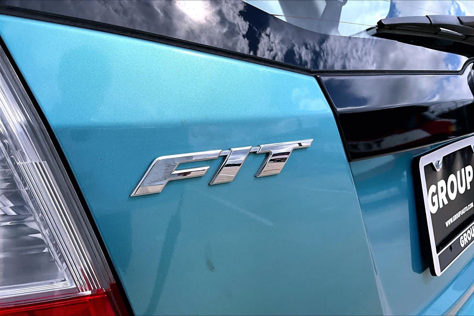2013 Honda Fit photo 26 of 32