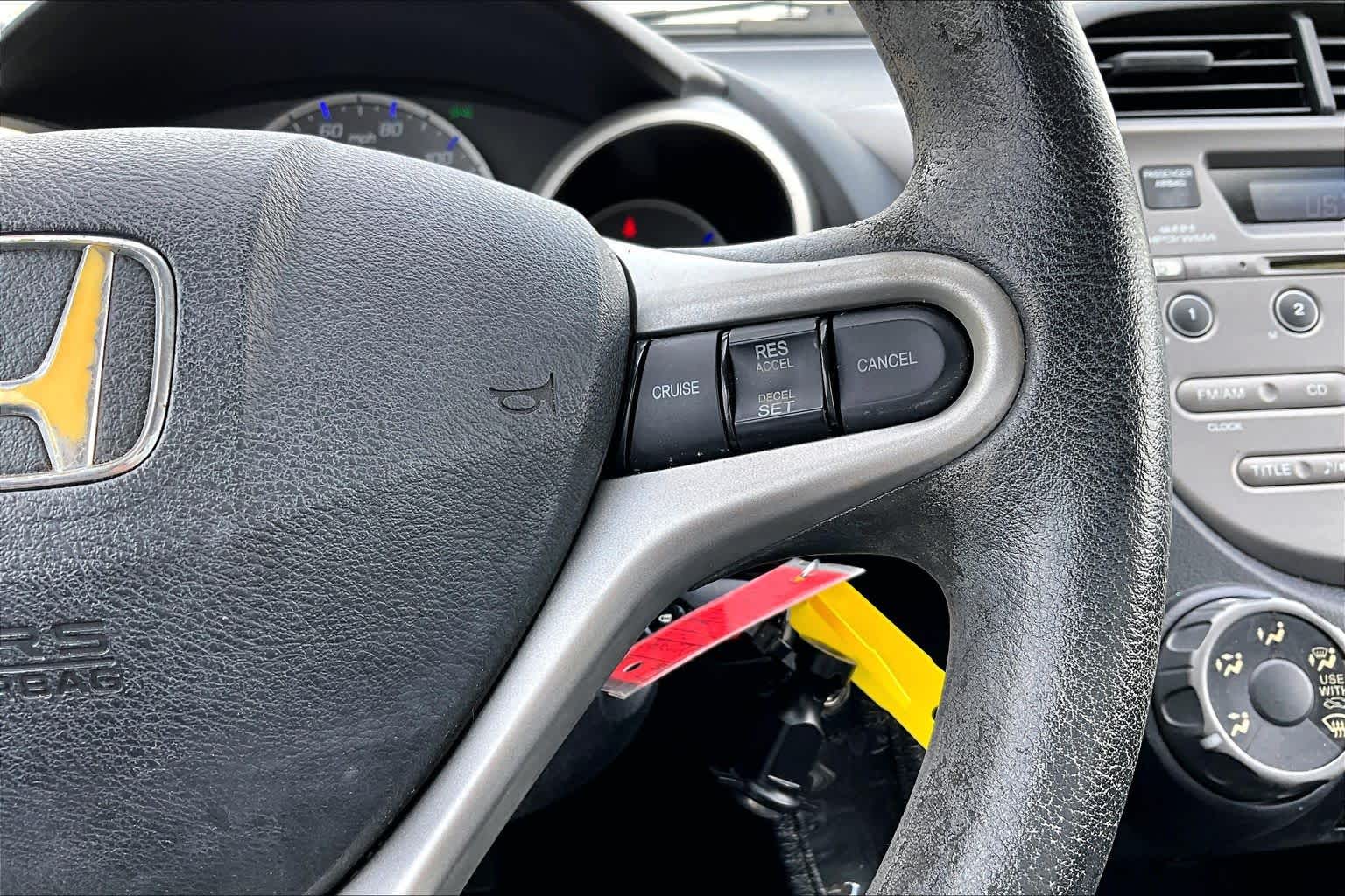 2013 Honda Fit photo 21 of 32