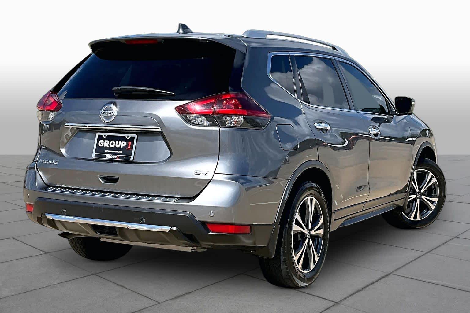 2019 Nissan Rogue SV Gun Metallic at Sterling McCall Nissan