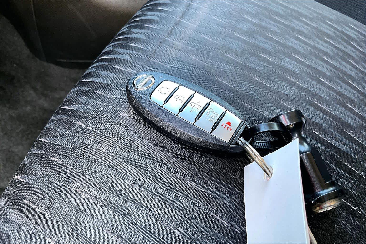 2019 Nissan Rogue SV Gun Metallic at Sterling McCall Nissan