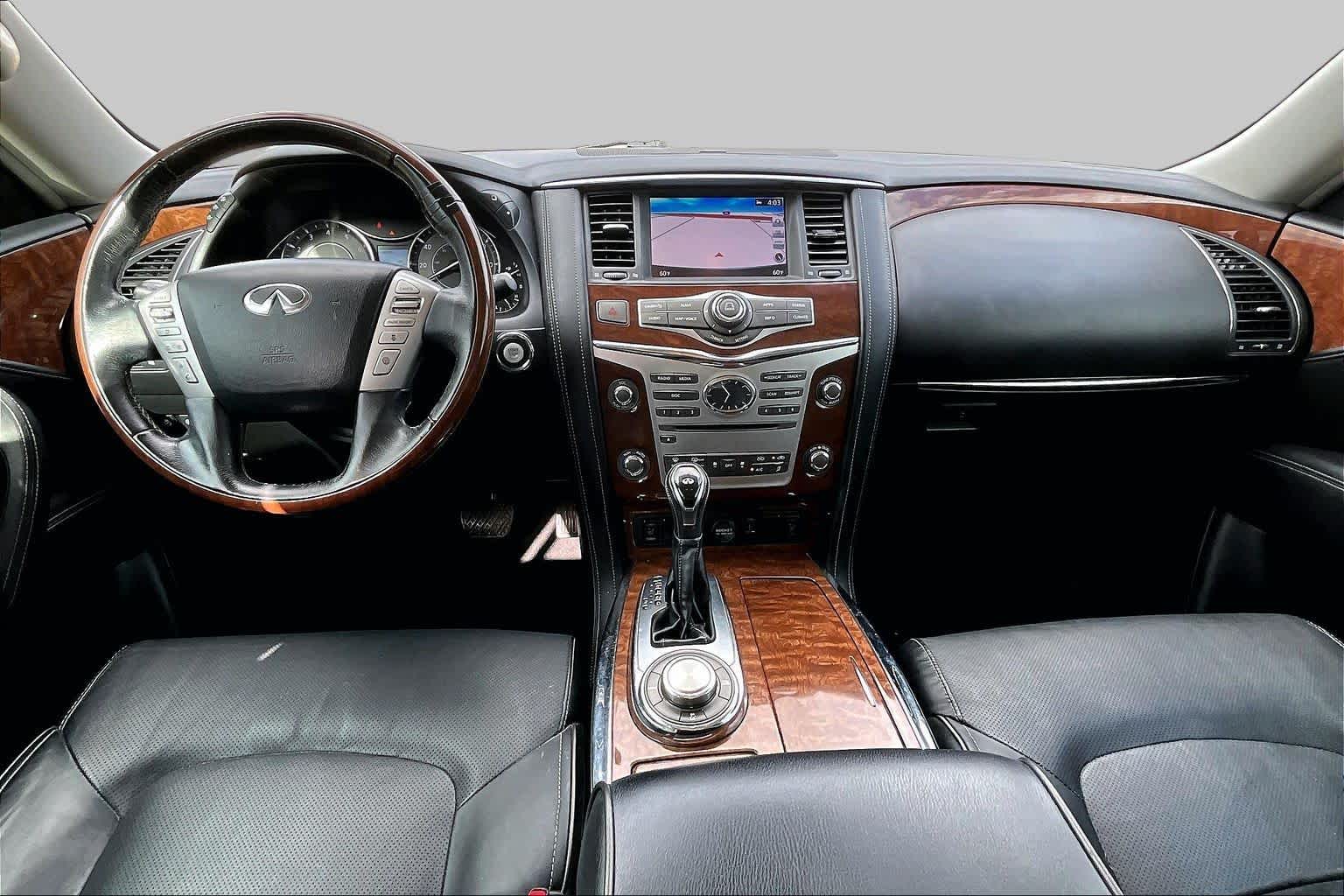 2018 INFINITI QX80 photo 16 of 37