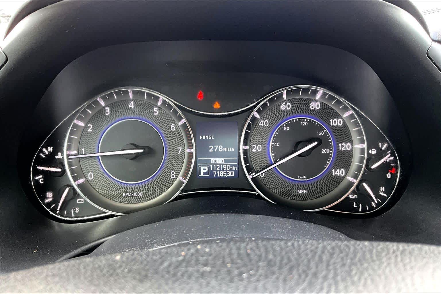 2018 INFINITI QX80 photo 26 of 37