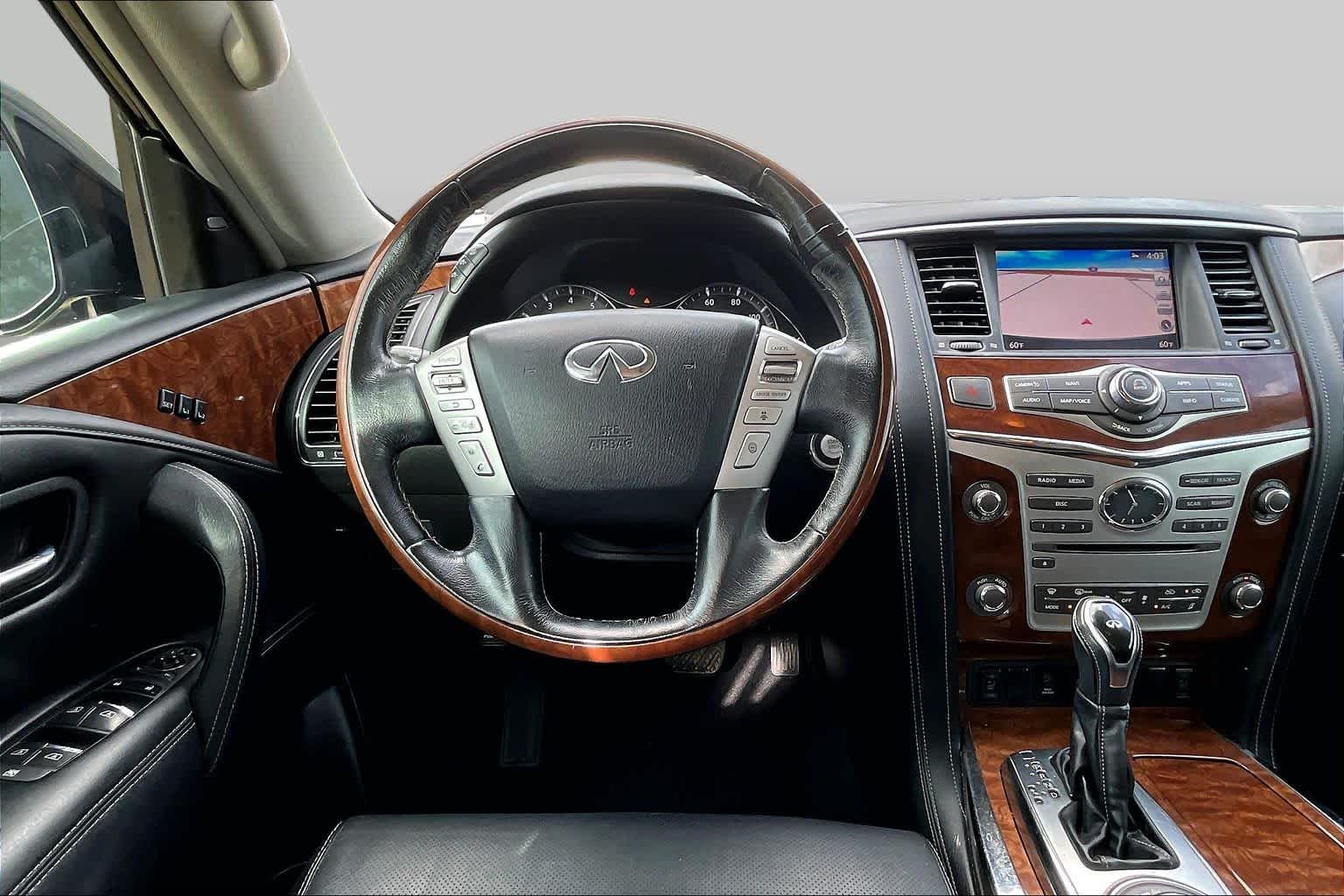 2018 INFINITI QX80 photo 6 of 37