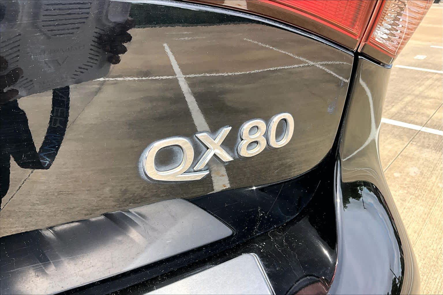 2015 INFINITI QX80  Black Obsidian at AutoNation USA Katy