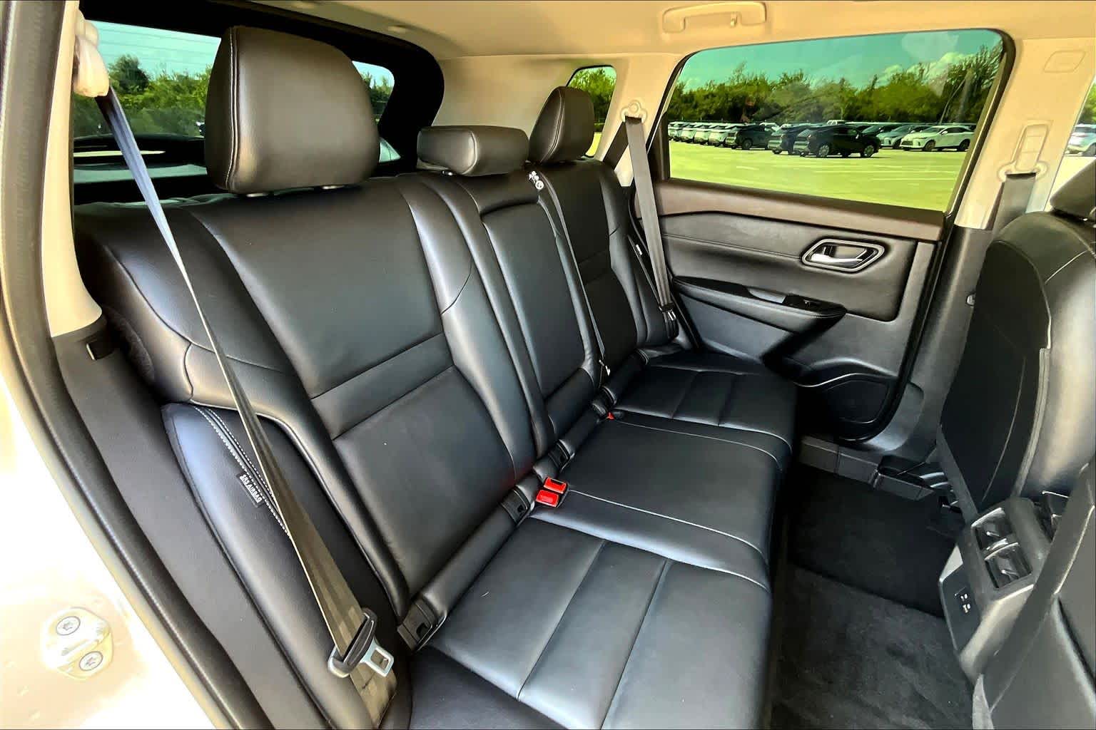 2023 Nissan Rogue SL Champagne Silver Metallic at Lone Star Chevrolet
