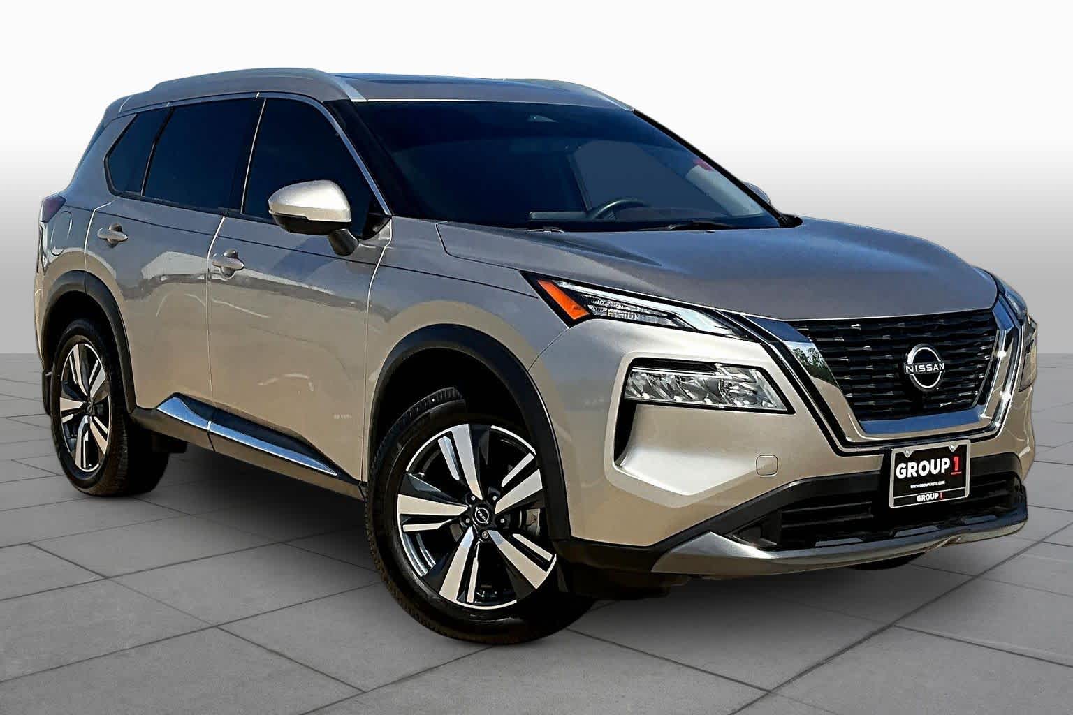 2023 Nissan Rogue SL Champagne Silver Metallic at Lone Star Chevrolet