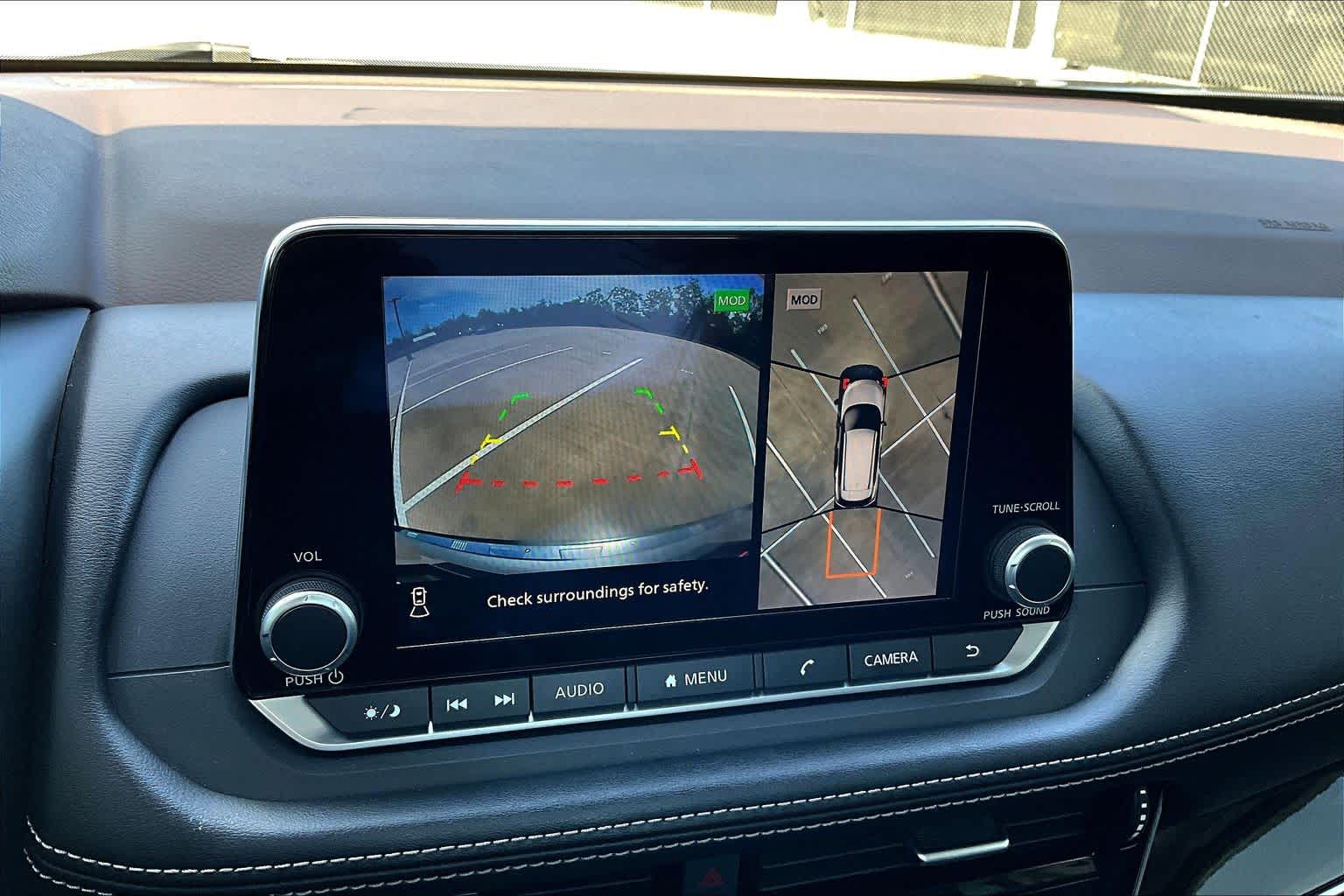 2023 Nissan Rogue SL Champagne Silver Metallic at Lone Star Chevrolet