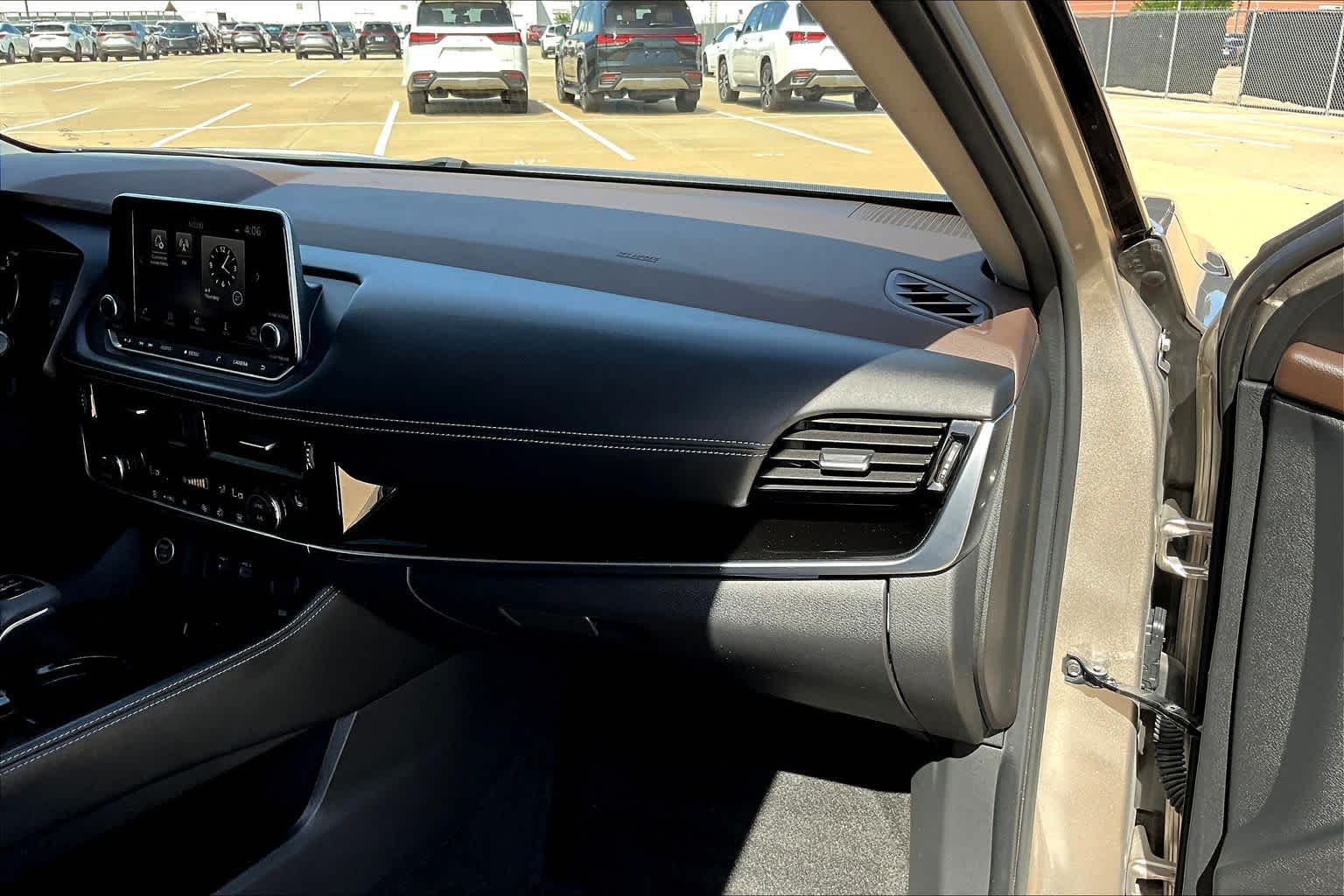 2023 Nissan Rogue SL Champagne Silver Metallic at Lone Star Chevrolet