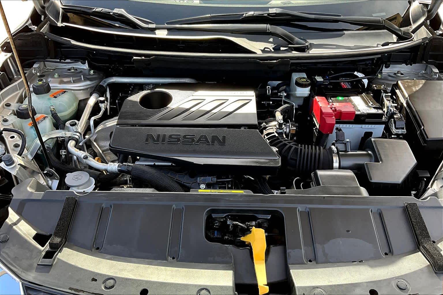 2023 Nissan Rogue SL Champagne Silver Metallic at Lone Star Chevrolet