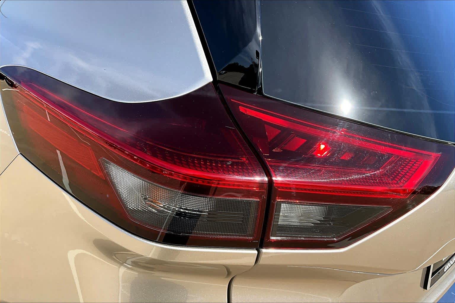 2023 Nissan Rogue SL Champagne Silver Metallic at Lone Star Chevrolet