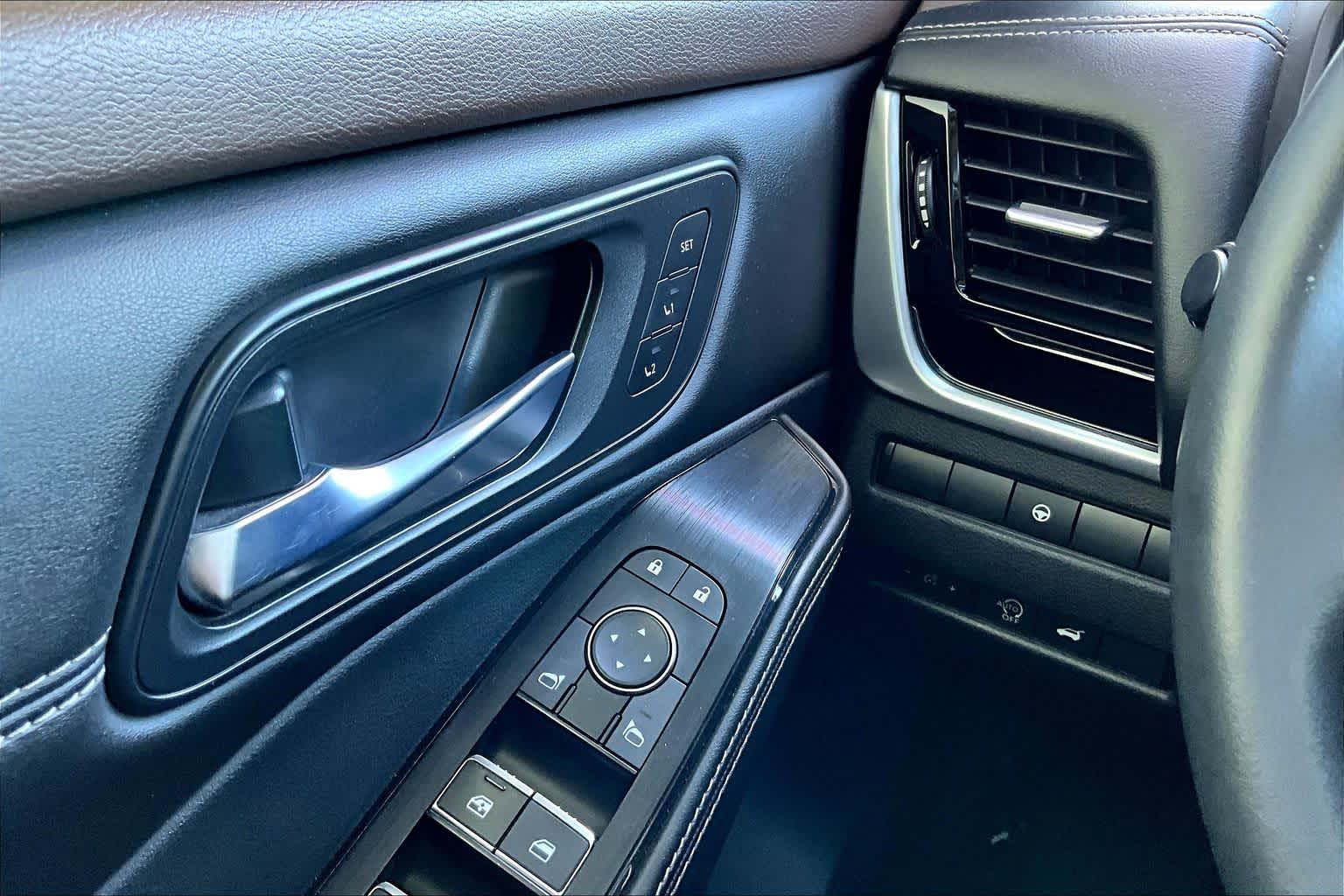 2023 Nissan Rogue SL Champagne Silver Metallic at Lone Star Chevrolet