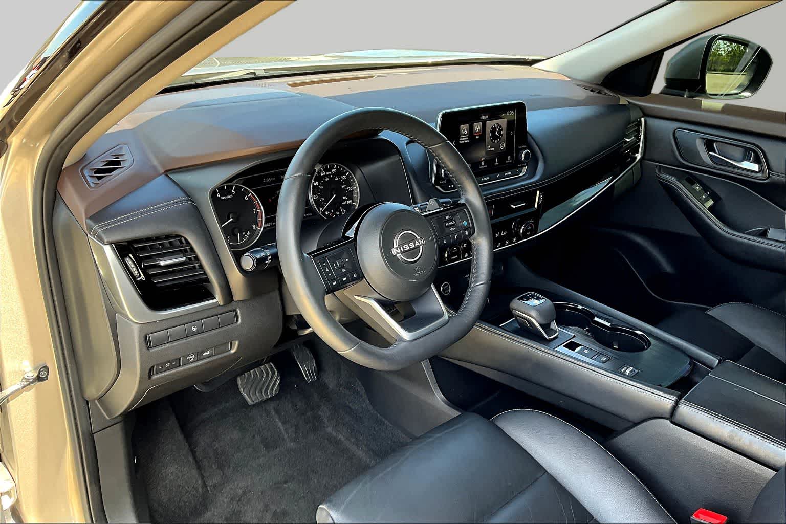 2023 Nissan Rogue SL Champagne Silver Metallic at Group 1 Toyota Southwest