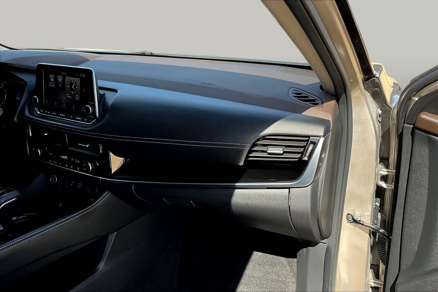 2023 Nissan Rogue SL Champagne Silver Metallic at Group 1 Toyota Southwest