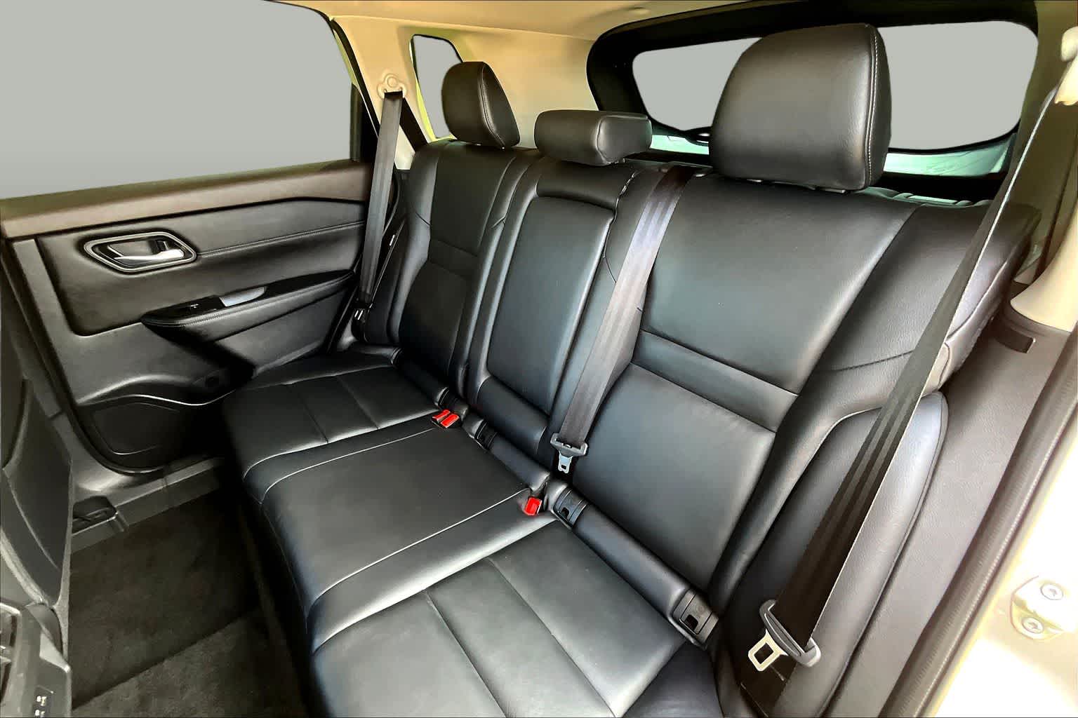 2023 Nissan Rogue SL Champagne Silver Metallic at Group 1 Toyota Southwest