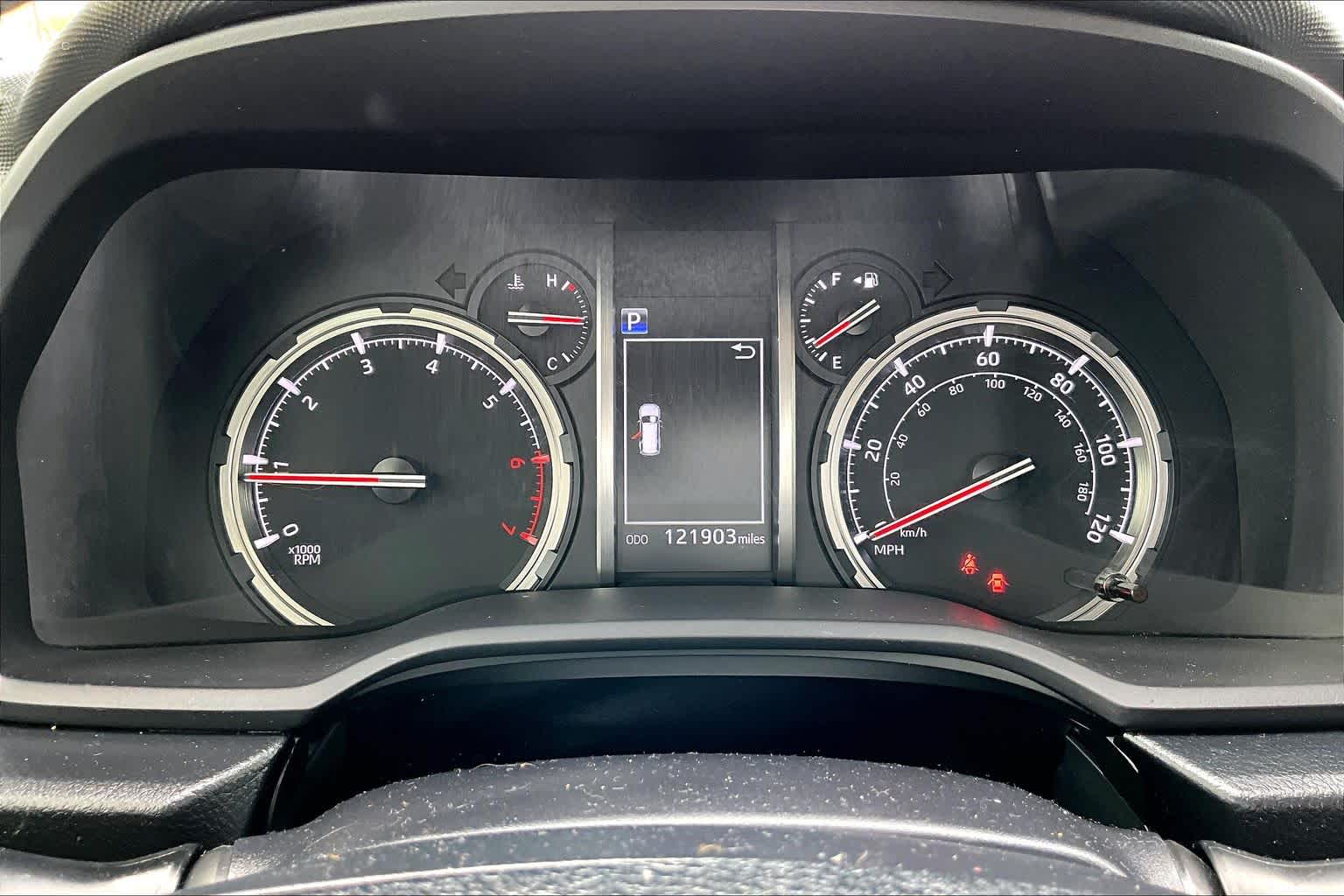 2020 Toyota 4Runner photo 25 of 36