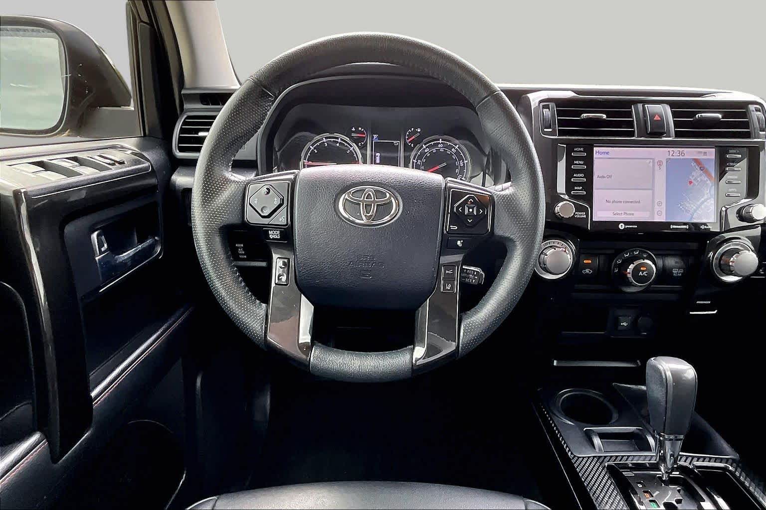 2020 Toyota 4Runner photo 5 of 36