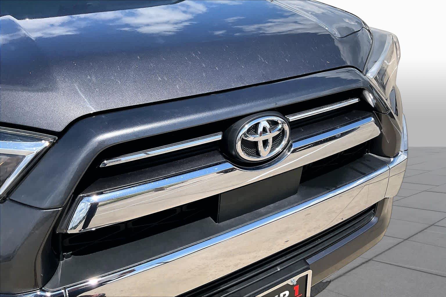 2021 Toyota 4Runner photo 56 of 71