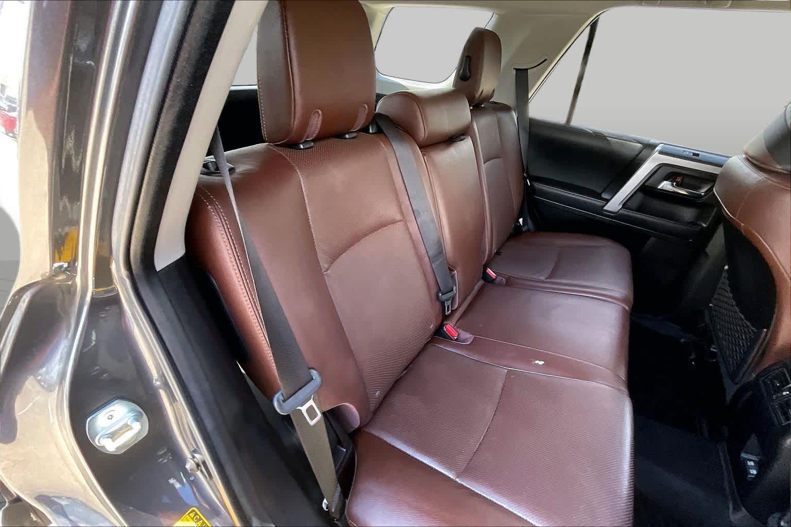 2021 Toyota 4Runner photo 36 of 71