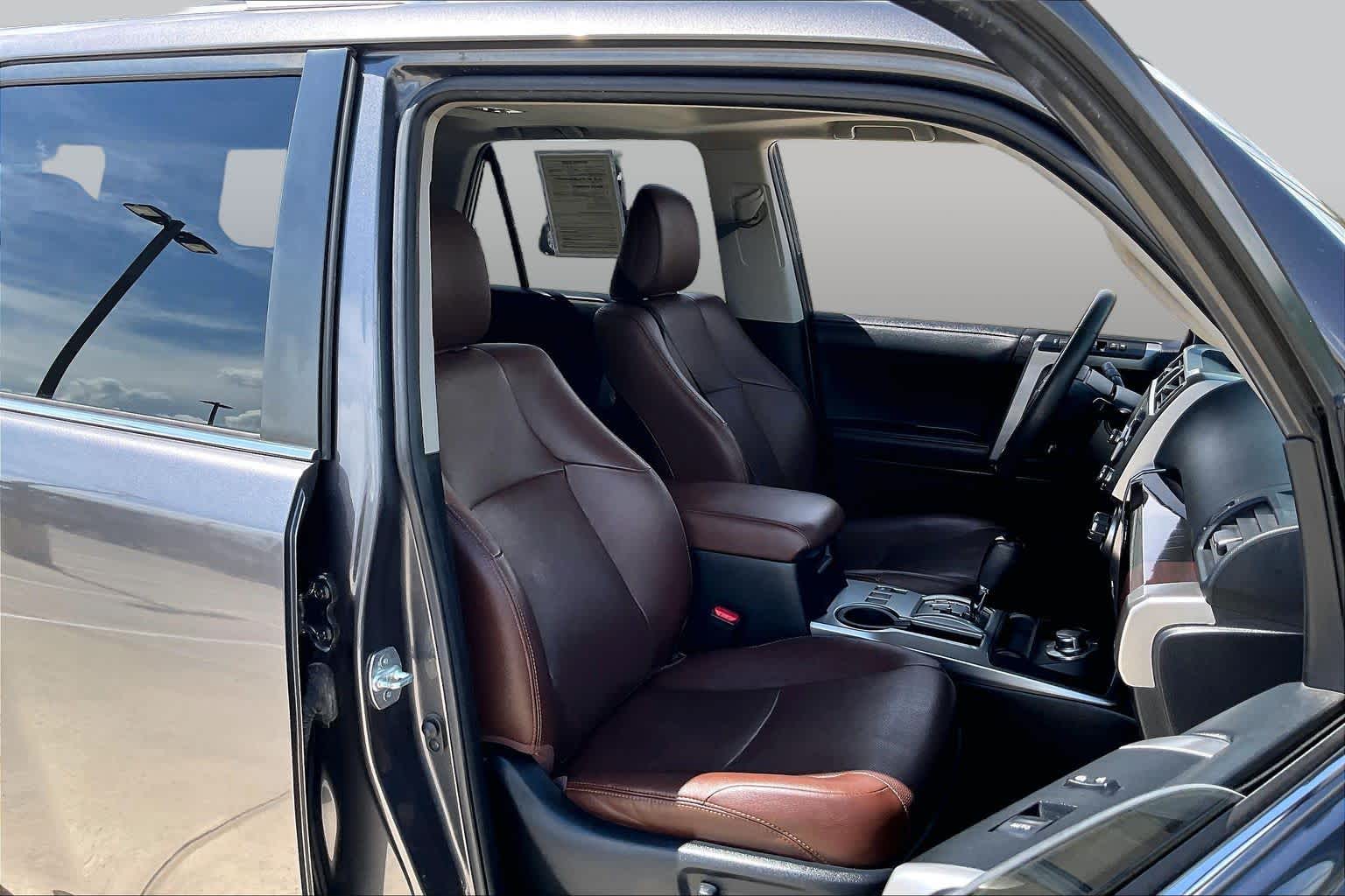 2021 Toyota 4Runner photo 16 of 71