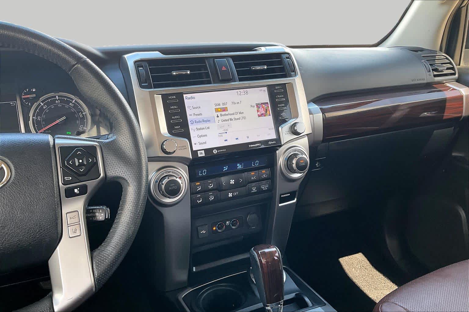 2021 Toyota 4Runner photo 12 of 71