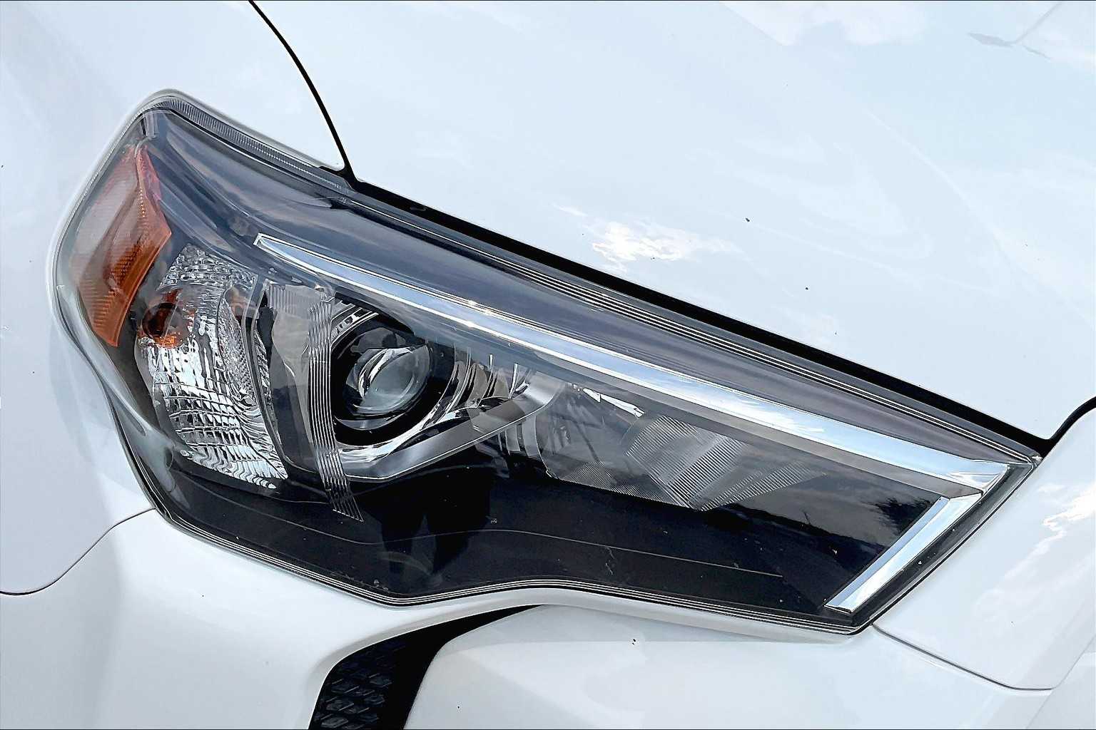 2024 Toyota 4Runner SR5 Premium Ice Cap at AutoNation Toyota Gulf Fwy