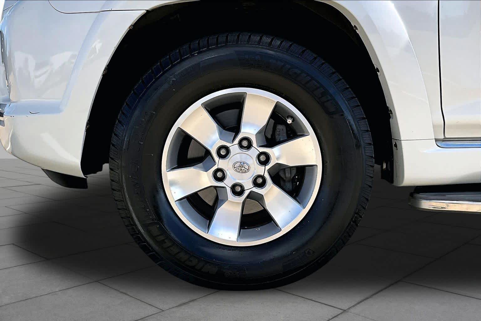 2011 Toyota 4Runner SR5 Blizzard Pearl at Beck & Masten Kia