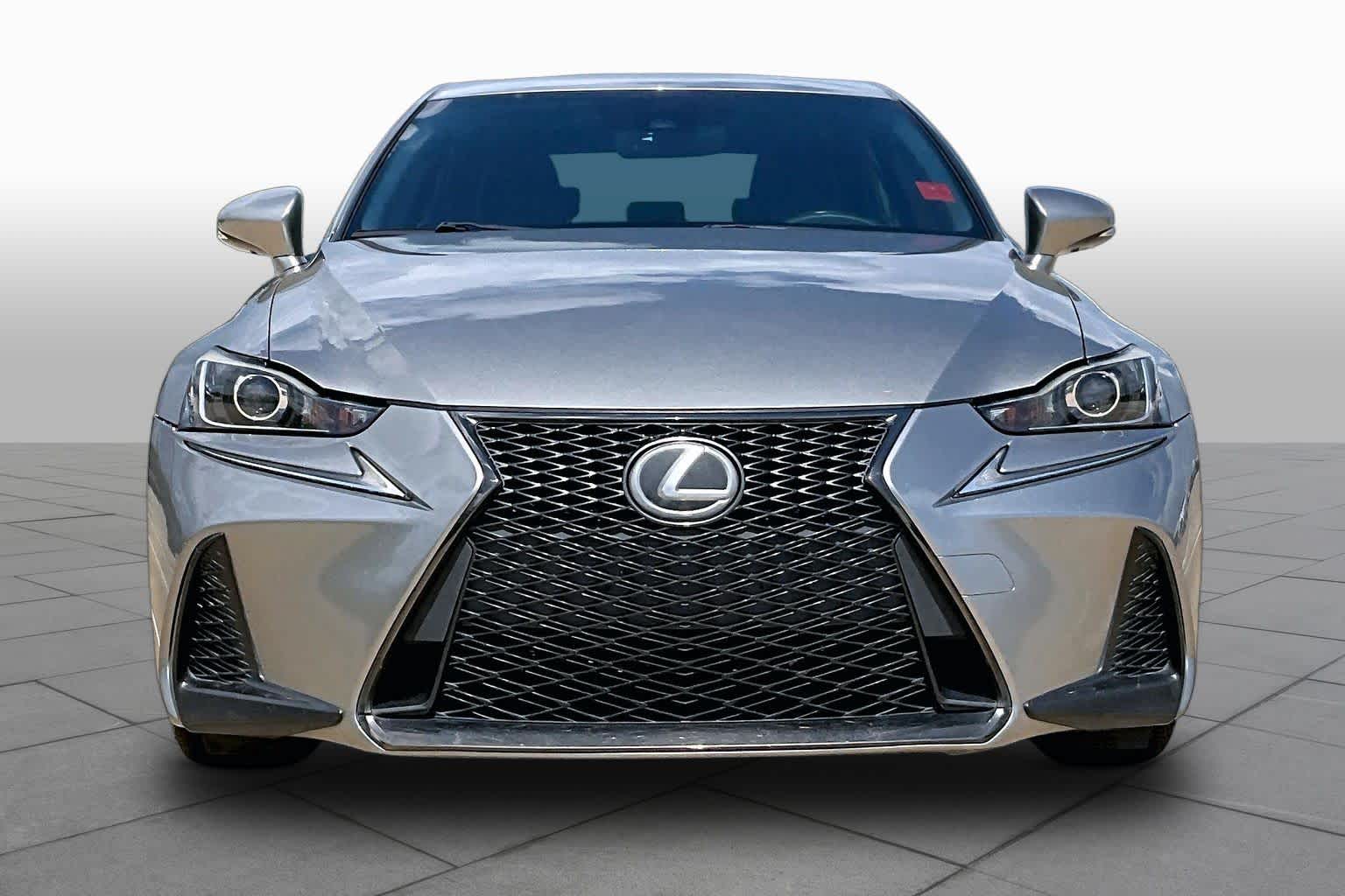 2017 Lexus IS Turbo F Sport photo 4 of 35