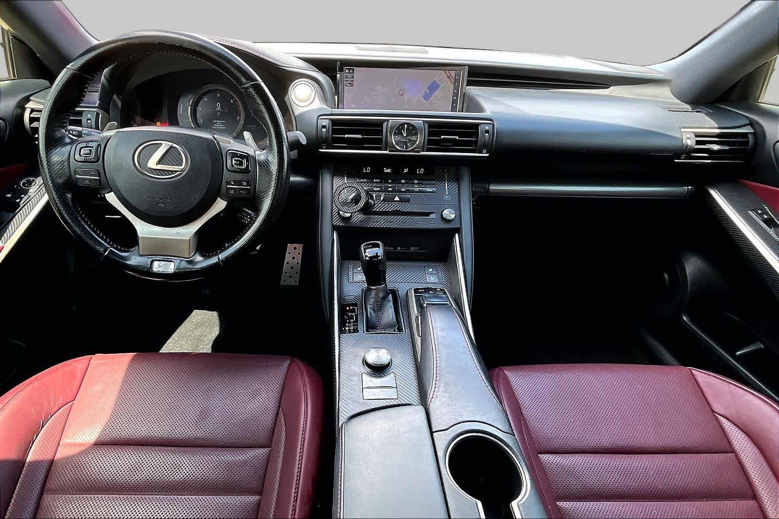 2017 Lexus IS Turbo F Sport photo 16 of 35