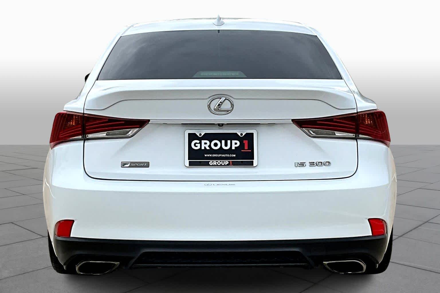 2018 Lexus IS 300 F Sport - 4