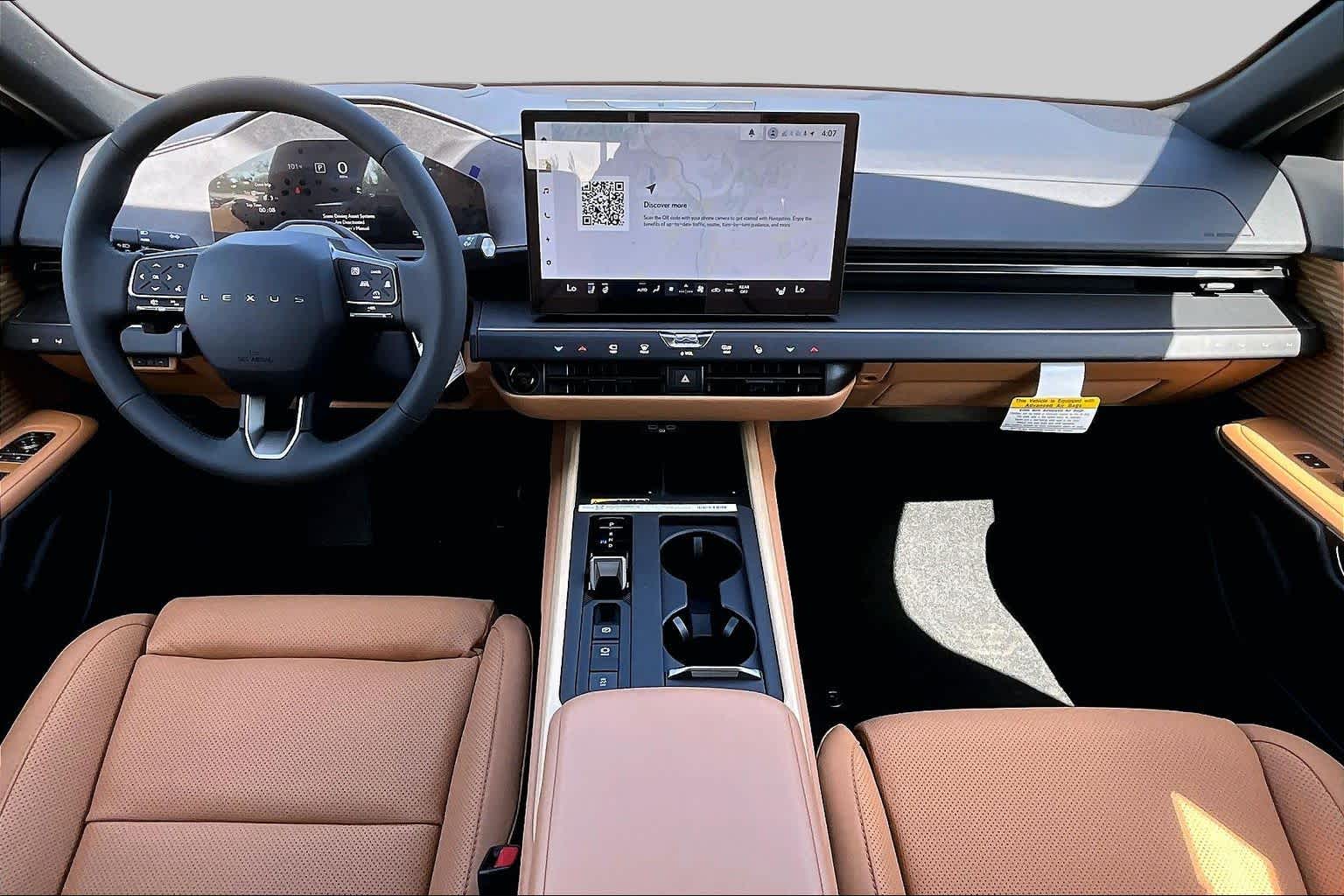 2026 Lexus ES 350e Luxury - 4