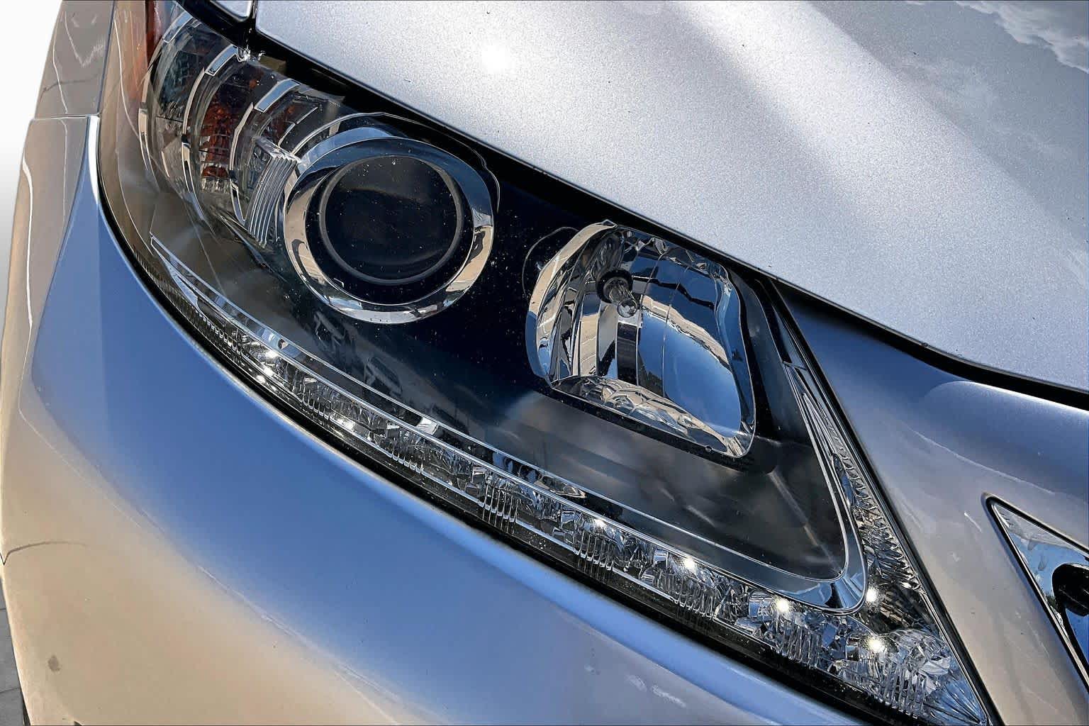 2014 Lexus ES 350 photo 28 of 37