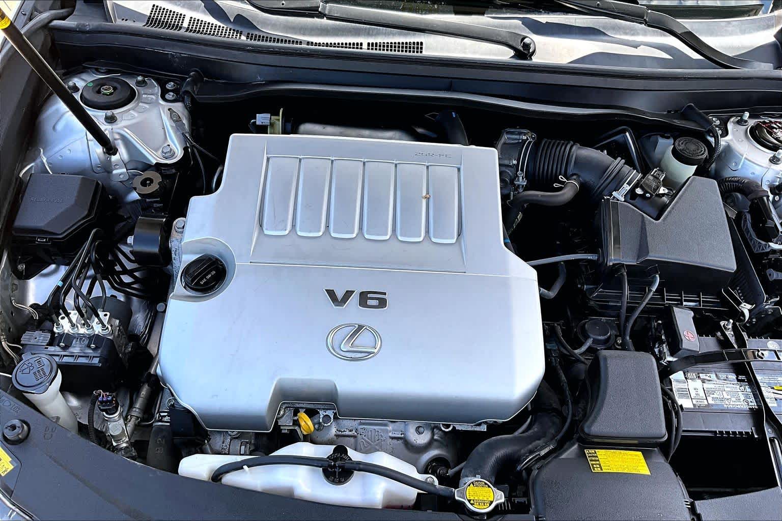 2014 Lexus ES 350 photo 33 of 37