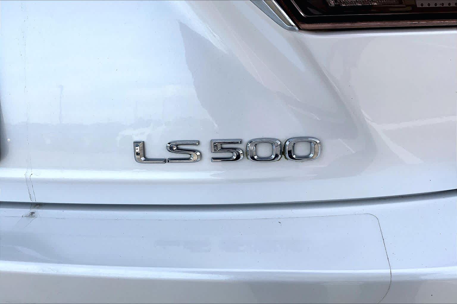 2020 Lexus LS 500 photo 9 of 35