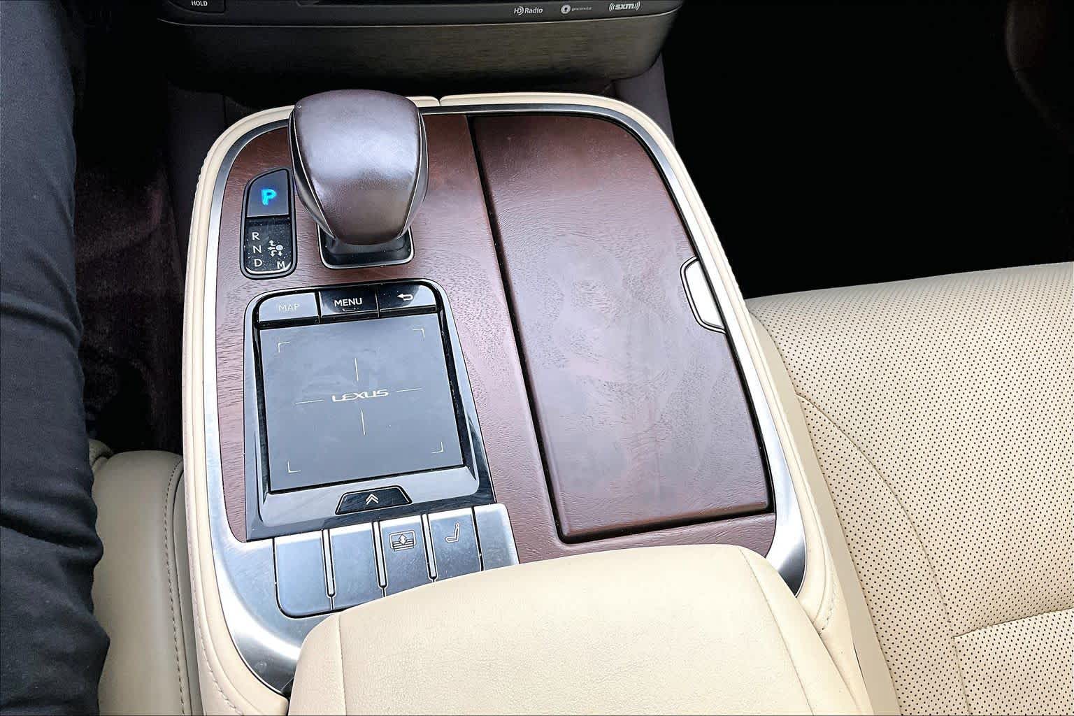 2020 Lexus LS 500 photo 34 of 35