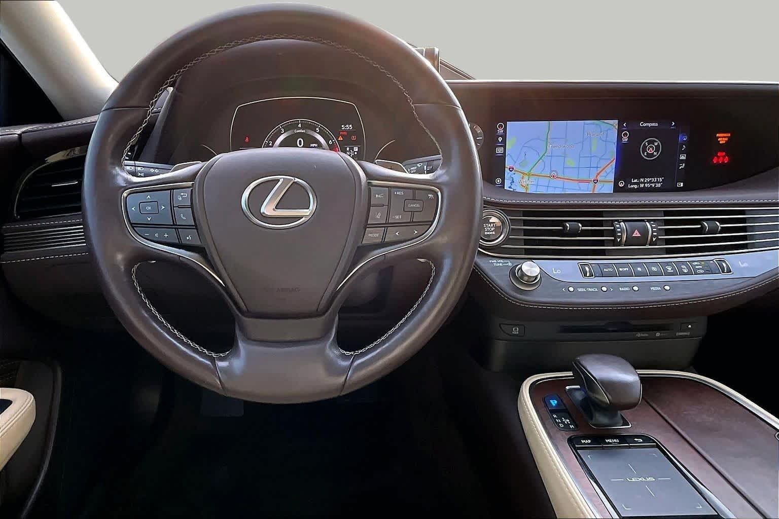 2020 Lexus LS 500 photo 5 of 35