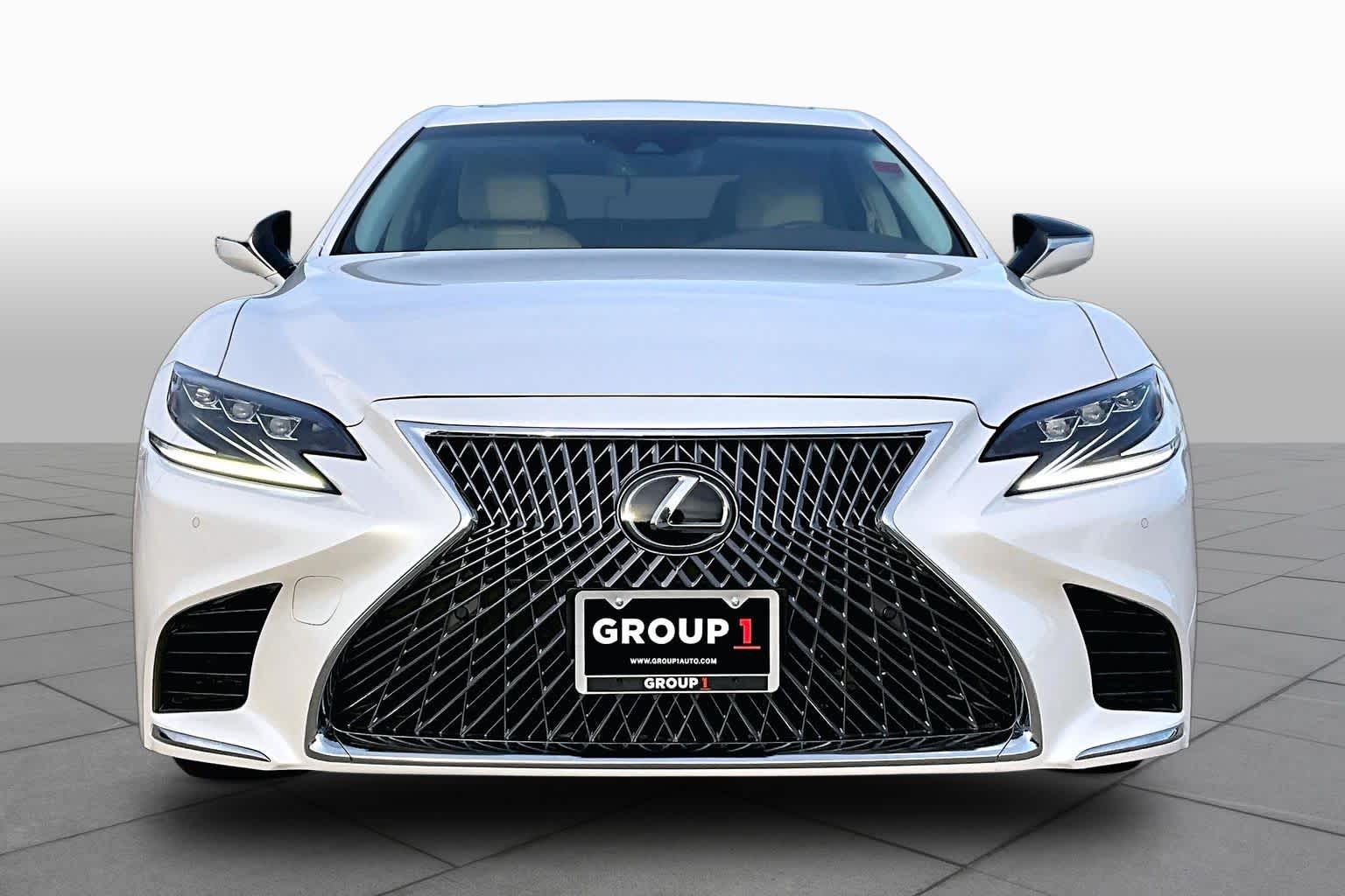 2020 Lexus LS 500 photo 3 of 35