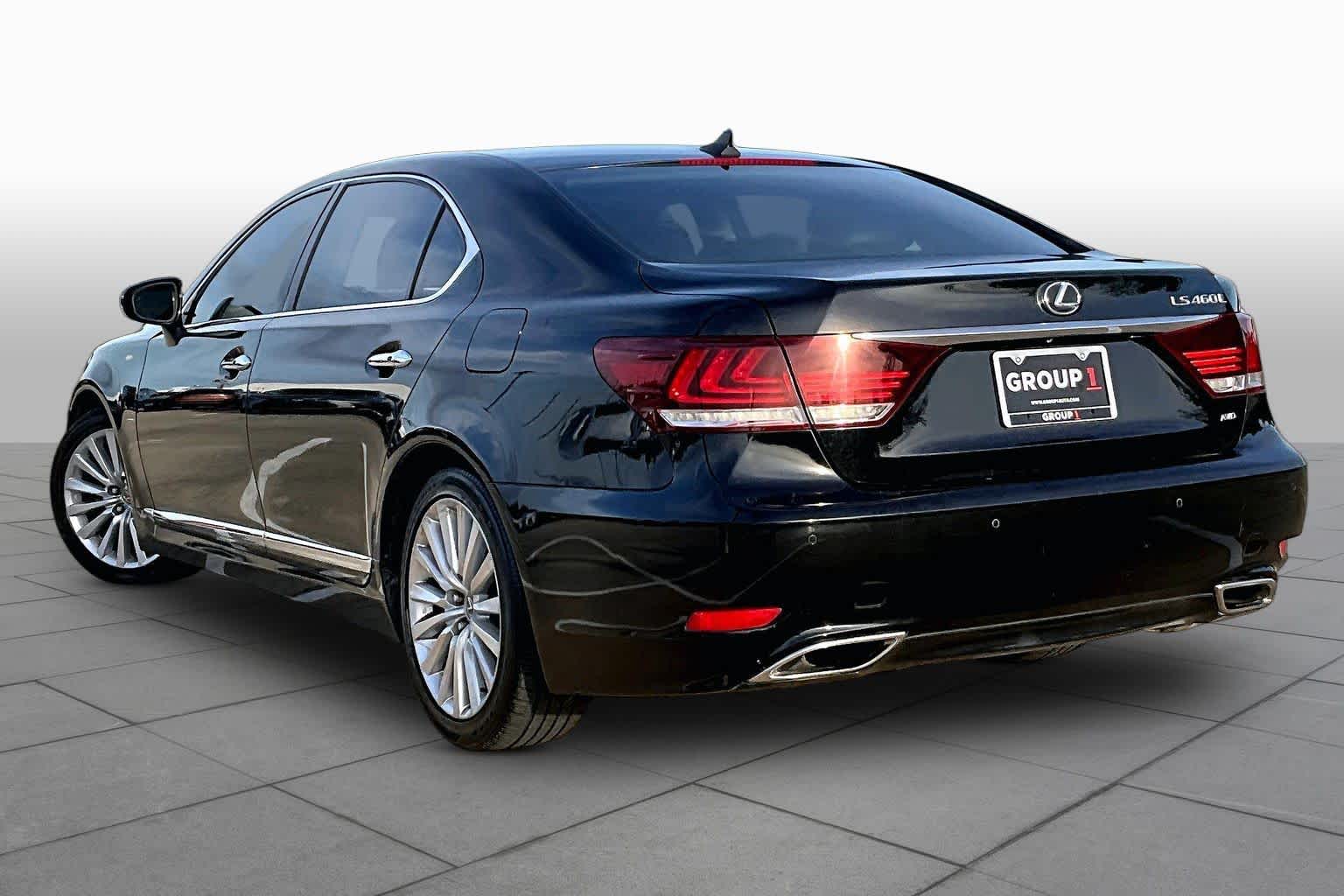 2013 Lexus LS 460 photo 11 of 35