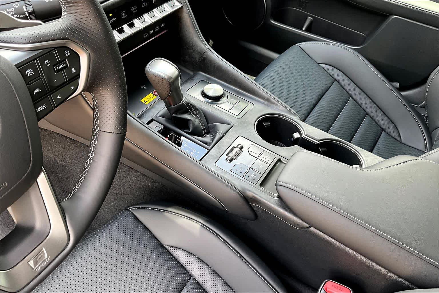 2026 Lexus IS 350 F SPORT - 6