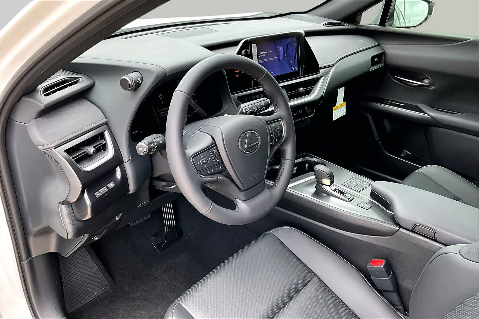 2026 Lexus UX 300h Premium - 7