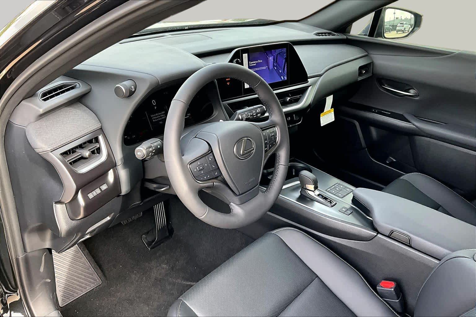 2026 Lexus UX 300h Premium - 7