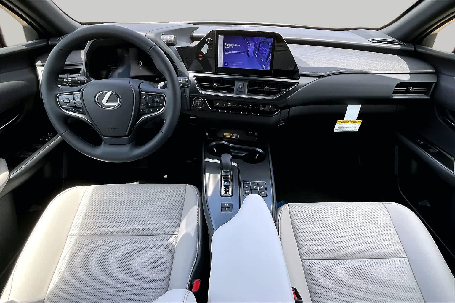 2026 Lexus UX 300h Premium - 4