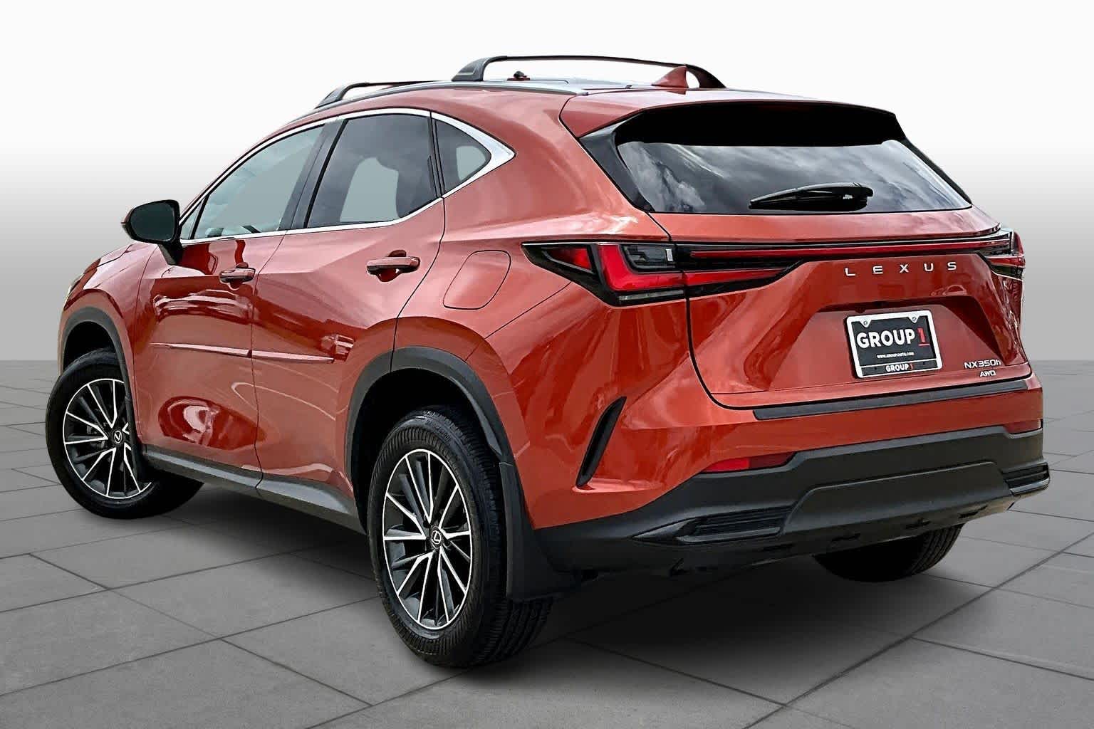 2024 Lexus NX 350h - 11
