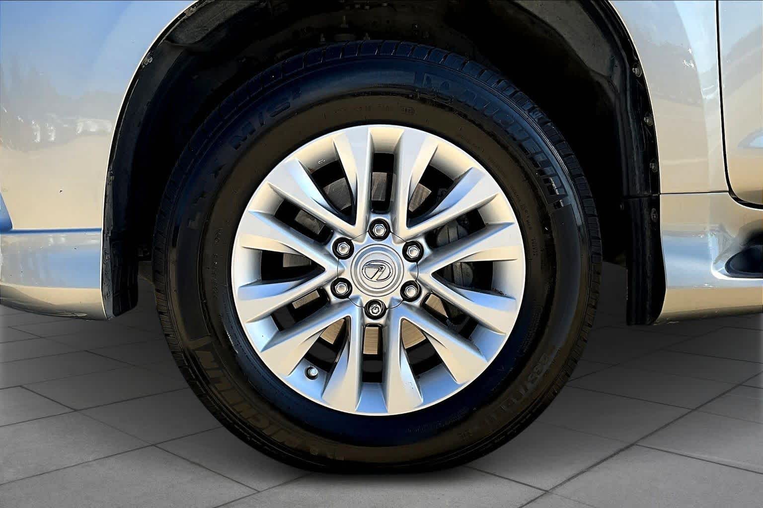 2022 Lexus GX GX 460 Premium Atomic Silver at Sterling McCall Lexus of Clear Lake