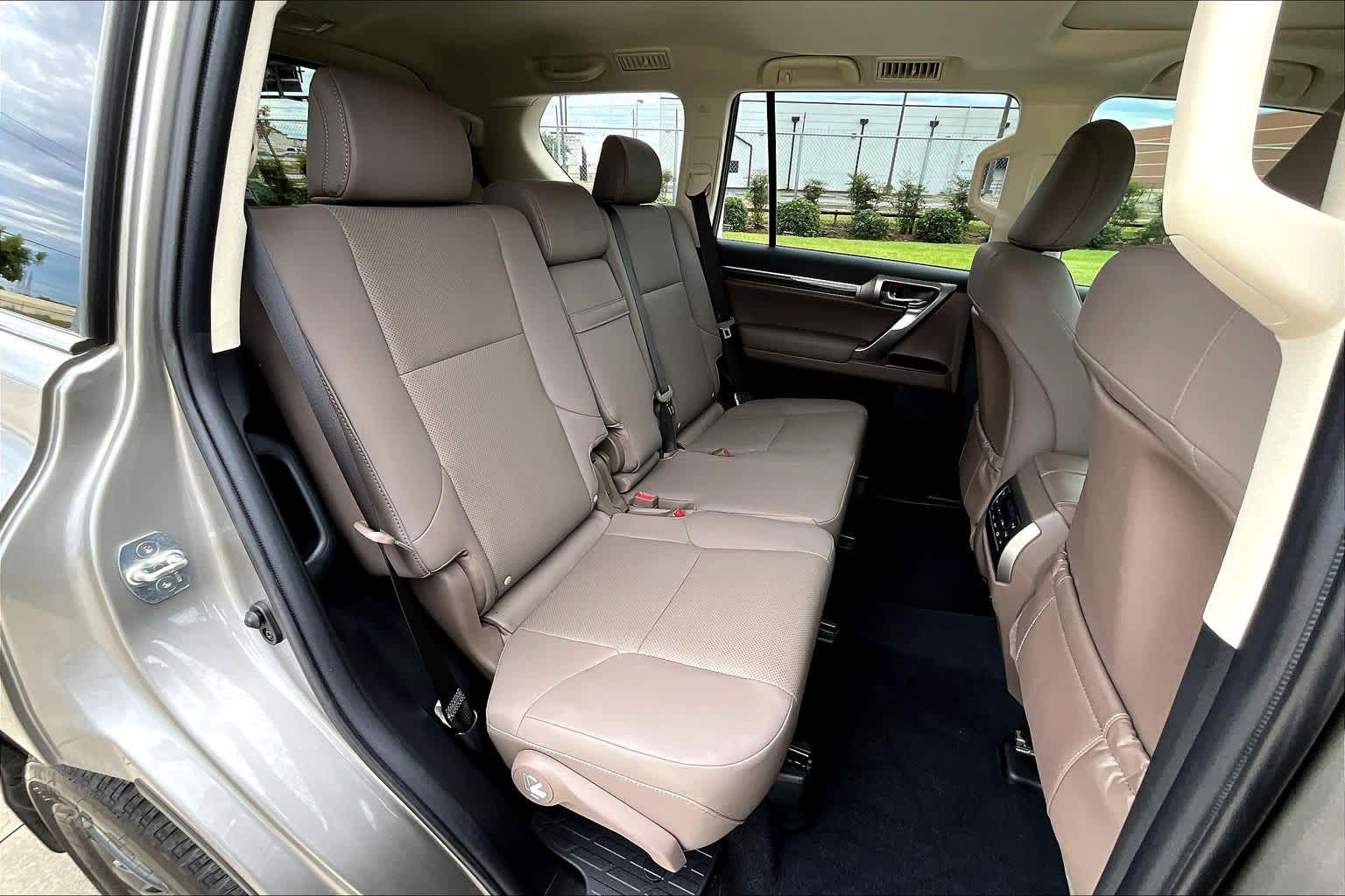 2023 Lexus GX GX 460 Premium Atomic Silver at Sterling McCall Lexus of Clear Lake