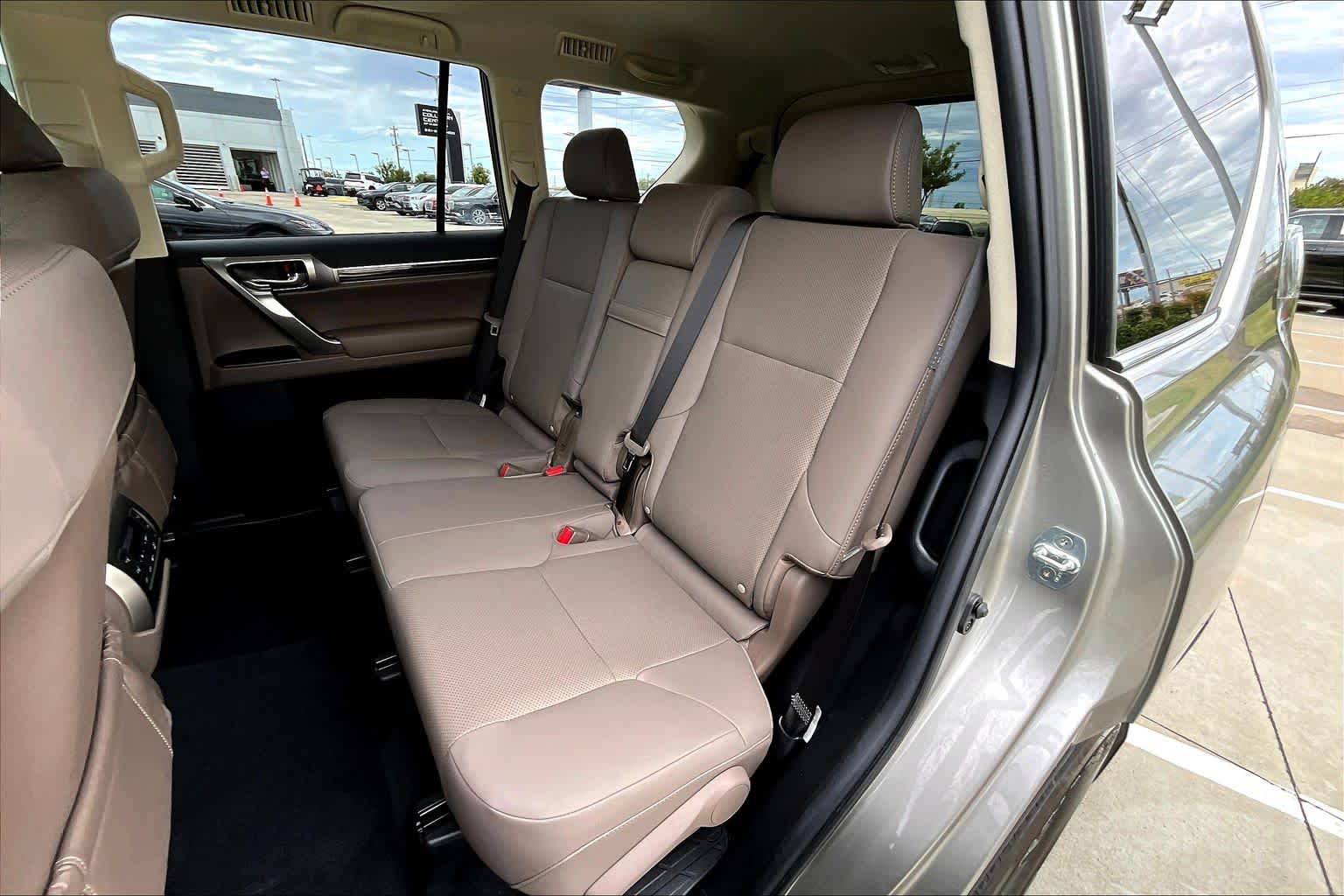 2023 Lexus GX GX 460 Premium Atomic Silver at Sterling McCall Lexus of Clear Lake