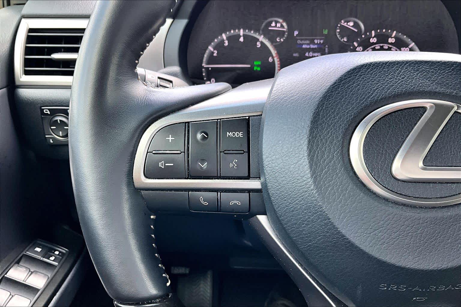 2022 Lexus GX 460 Premium  Starfire Pearl at Lexus Southwest Houston