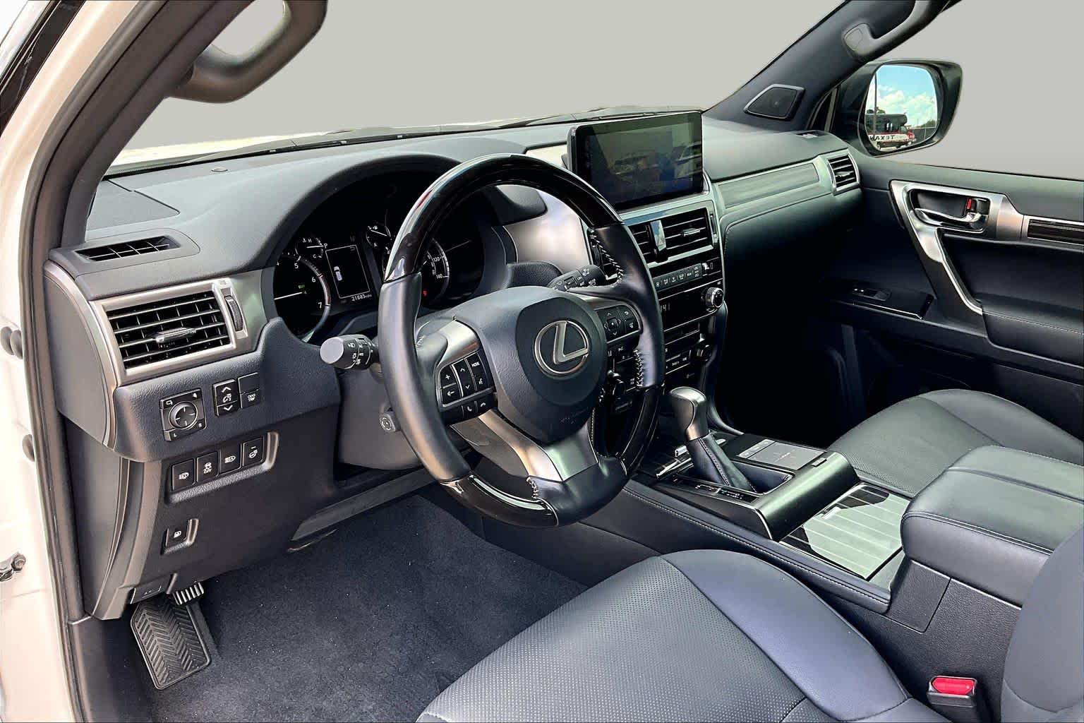 2022 Lexus GX 460 Premium  Starfire Pearl at Lexus Southwest Houston